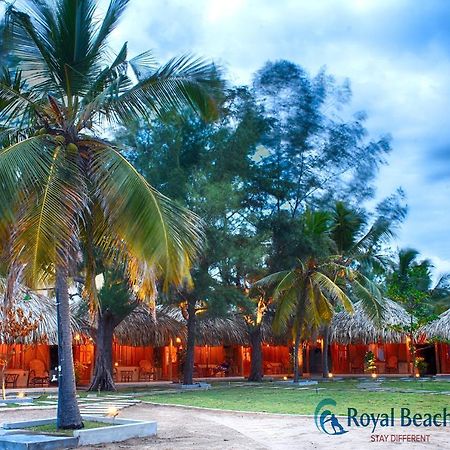 Royal Beach Arugam Bay Exterior foto