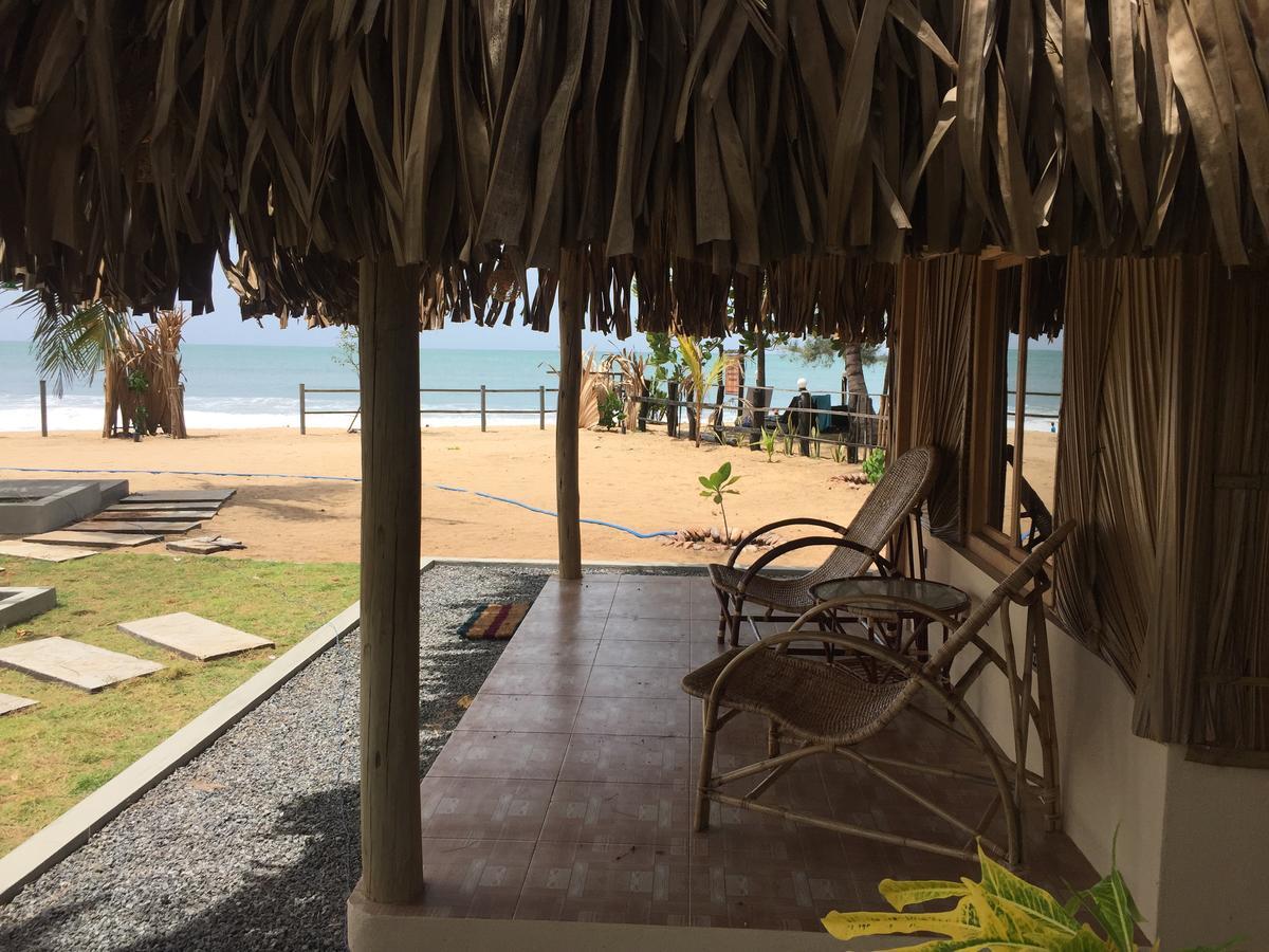 Royal Beach Arugam Bay Exterior foto