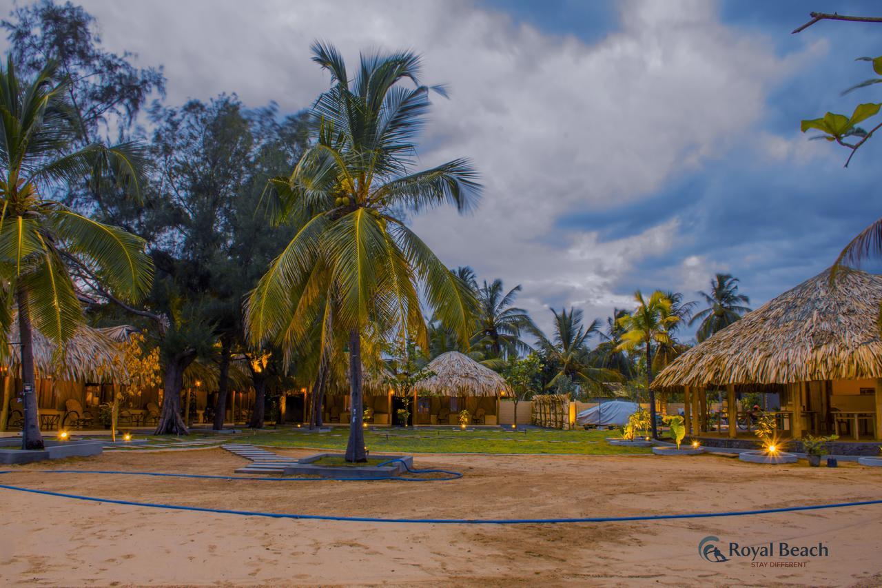 Royal Beach Arugam Bay Exterior foto