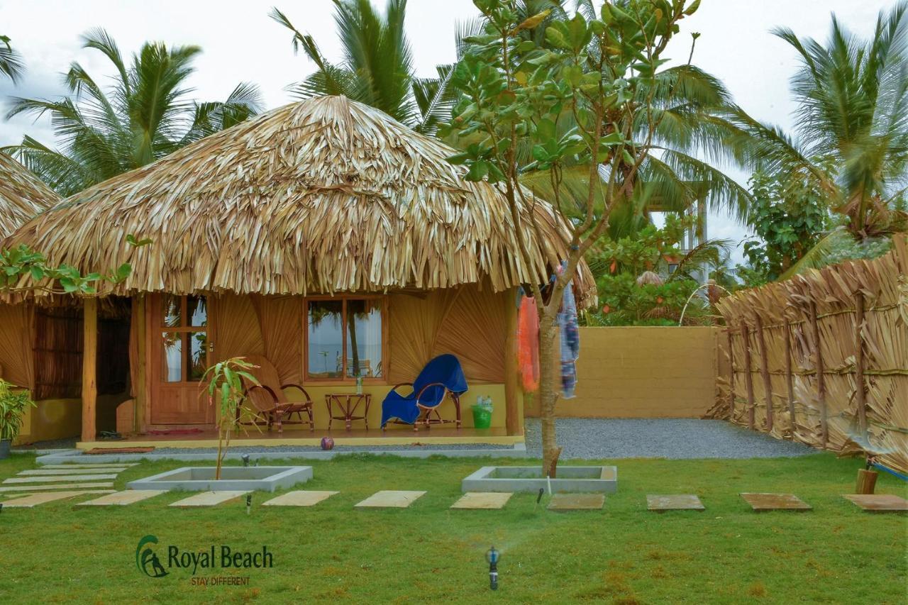 Royal Beach Arugam Bay Exterior foto